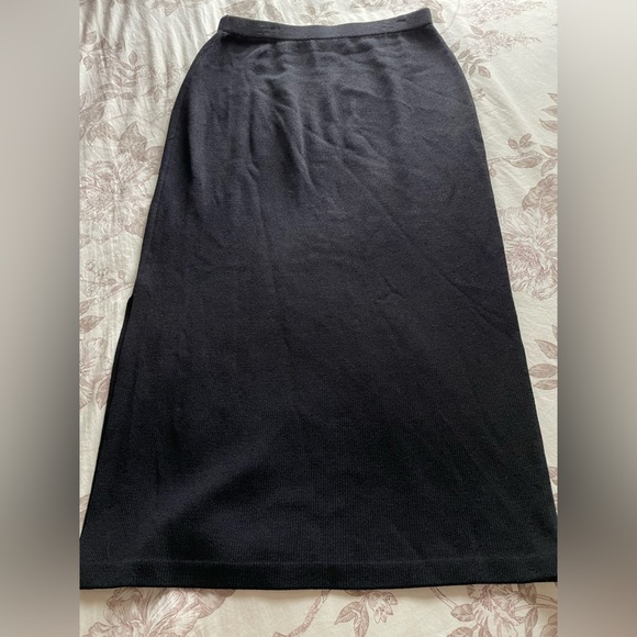 St John Evening Santana Knit Black Midi Skirt 8 Neutral Office Work Career - Picture 1 of 7
